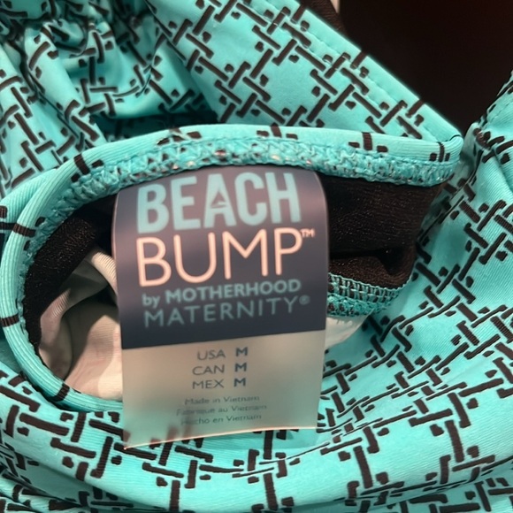 Motherhood Beach Bump maternity tankini swim top size medium. - Picture 5 of 7